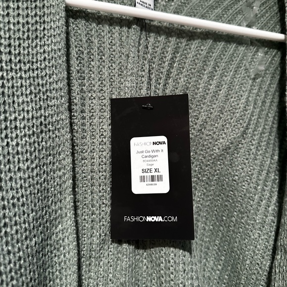 Cardigan - Picture 2 of 2